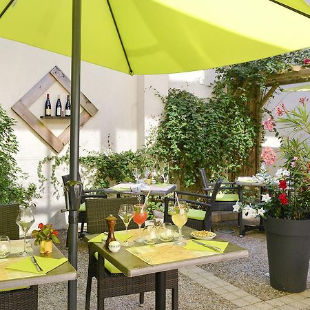 Logis Hotel Restaurant La Boule D'Or Шинон Экстерьер фото